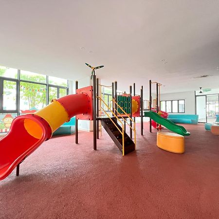 Rnf Princess Cove Romantic Unit By Ck Group Johor Bahru Exterior photo