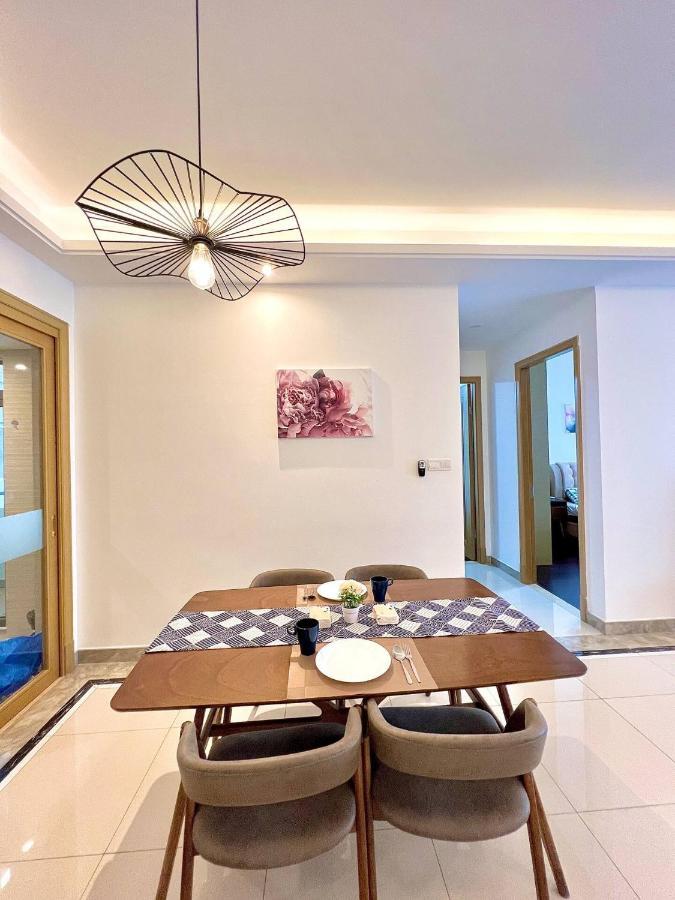 Rnf Princess Cove Romantic Unit By Ck Group Johor Bahru Exterior photo